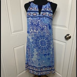 Dress Barn established 1962 woman’s dress size 6